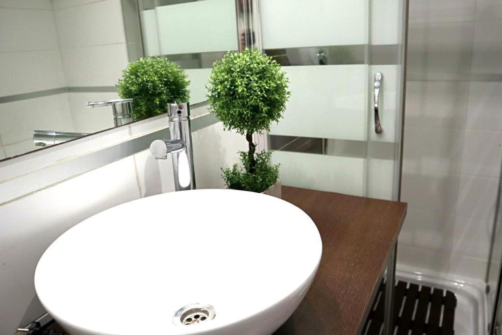 Amazing Location, Full Equiped City Center! Bajo B Málaga Extérieur photo